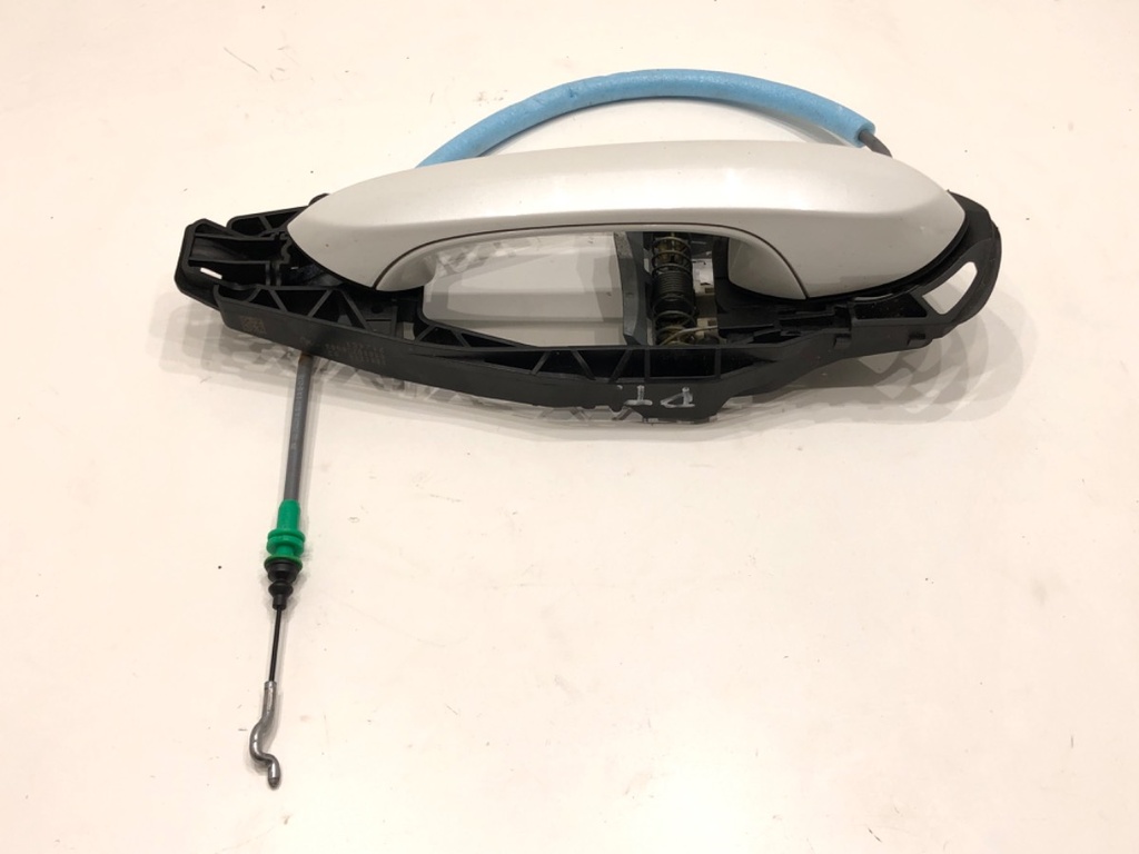 [STARK-708711] Manilla exterior derecha trasera BMW Serie 3 Touring (G21, G81) 2019-2022