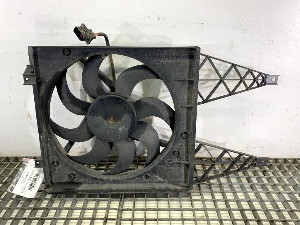 [STARK-752905] Ventilador de radiador SKODA Roomster (5J7) 1.9 TDI 105 CV 2006-2010