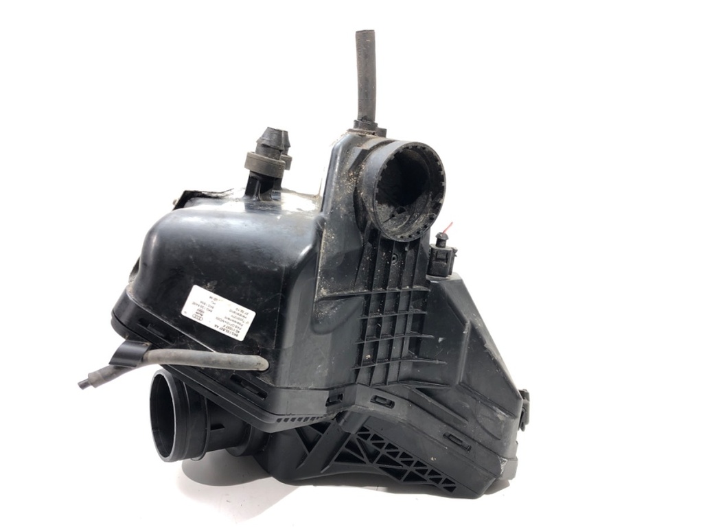 [STARK-501148] Caja de filtro de aire Audi A4 B8 (8K2) 2.0 TDI 100 kW 2007-2015