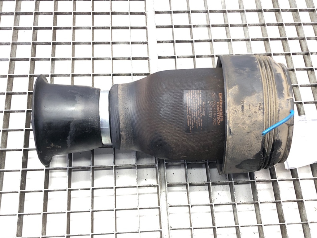 [STARK-556099] Soporte de suspensión neumática trasero izquierdo BMW X5 (E70) 2006-2013