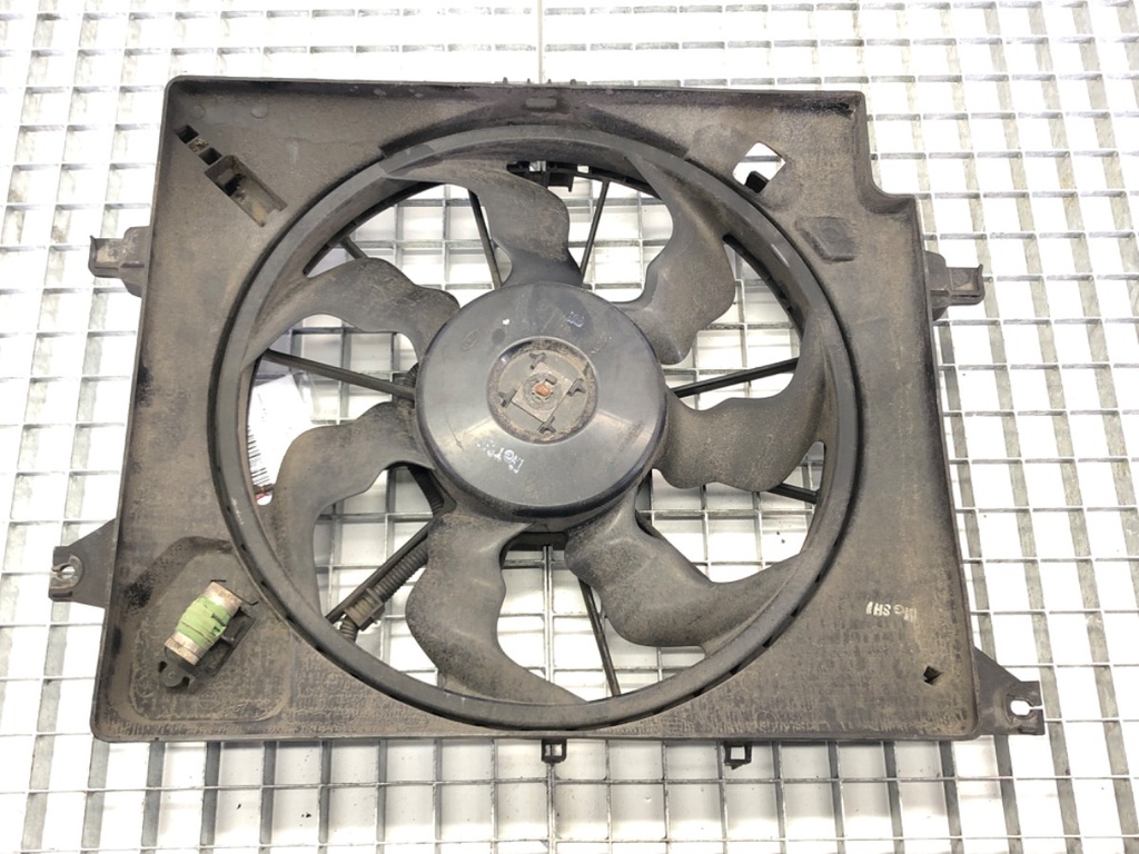 [STARK-564015] Ventilador de radiador KIA CEE'D (JD) 1.6 CRDi 2012-2018