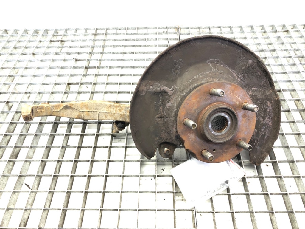 [STARK-601169] Cubo de rueda delantero izquierdo HONDA CR-V I (RD) 1995-2002