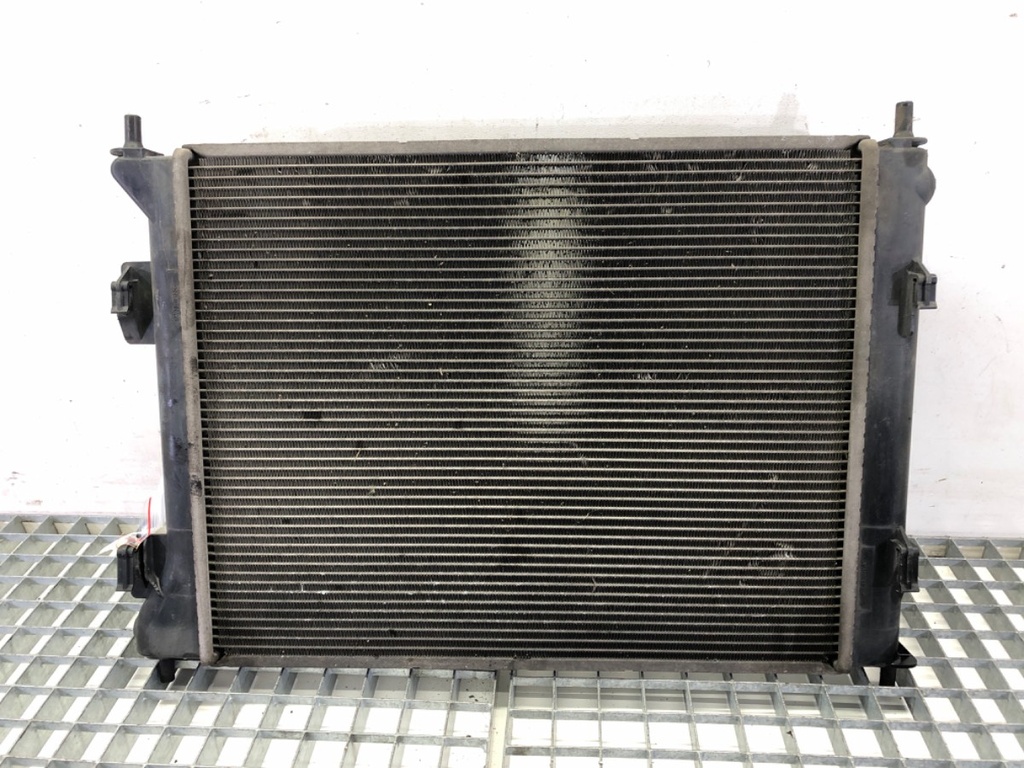 [STARK-646124] Radiador de agua KIA Venga (YN) 1.6 CRDi 115 85 kW 2010-2022