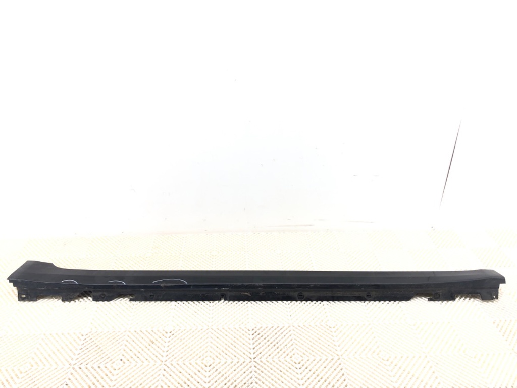 [STARK-688930] Molduras de umbral derecha BMW Serie 5 (G30, F90) 2016-2022