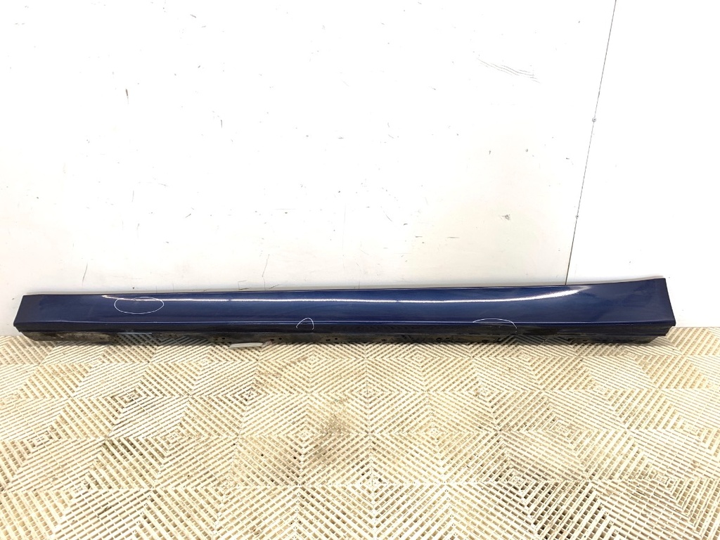 [STARK-708148] Molduras de umbral izquierdo BMW Serie 3 (F30, F80) 2011-2018