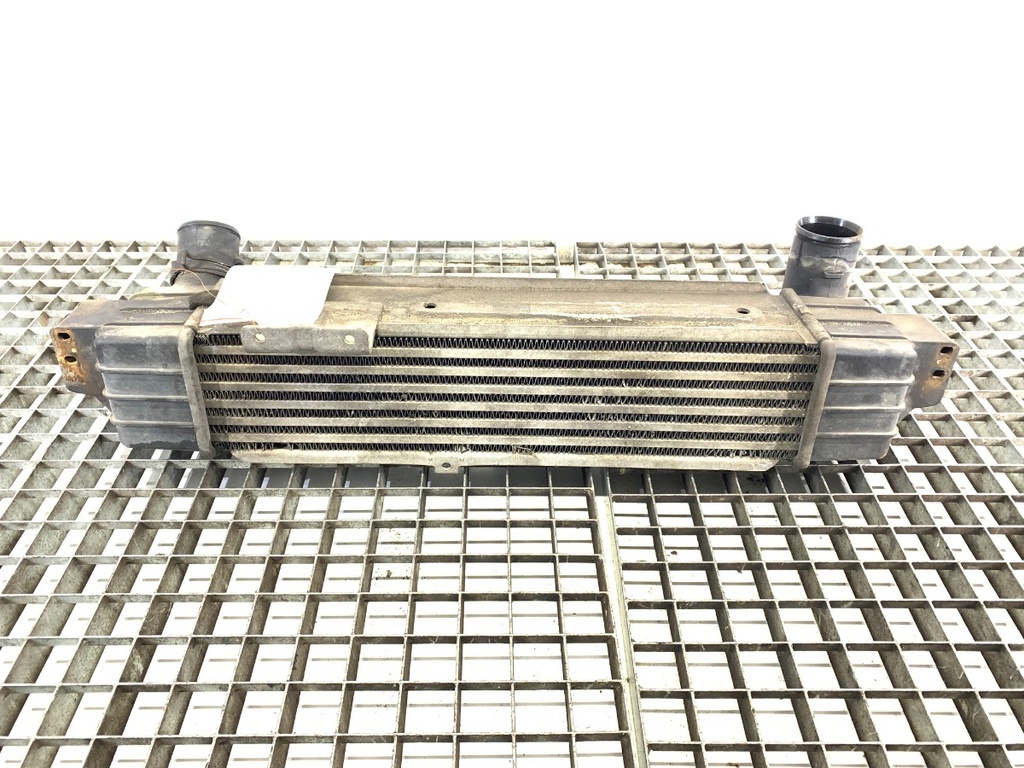 [STARK-745375] Intercooler KIA SORENTO I (JC) 2.5 CRDi 103 kW 2002-2022