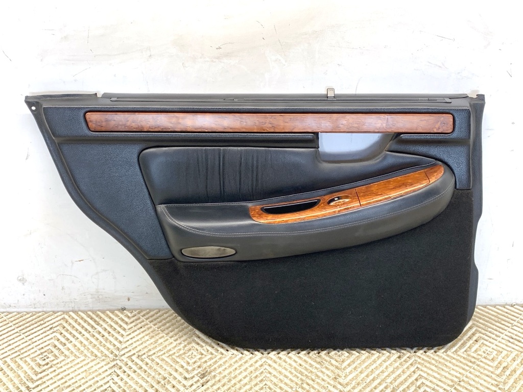[STARK-764870] Panel de puerta trasera izquierdo SSANGYONG CHAIRMAN (HT_) 1997-2022