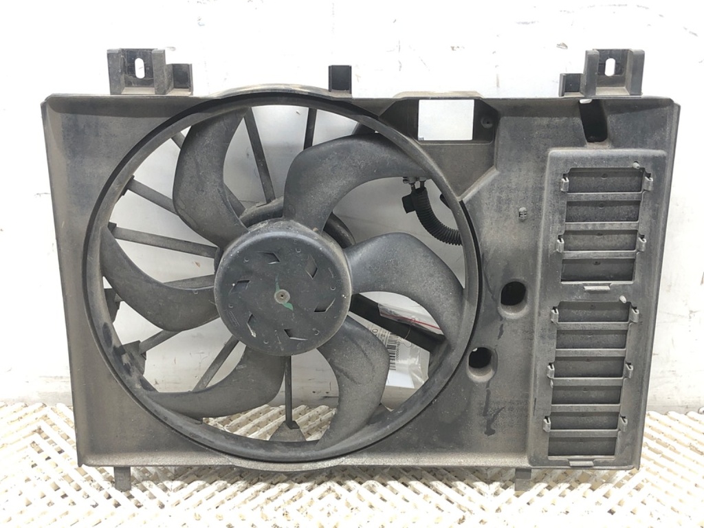 [STARK-767710] Ventilador del radiador PEUGEOT 508 I (8D_) 1.6 THP 115 kW 2010-2018
