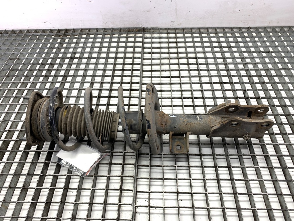 [STARK-798636] Amortiguador delantero derecho MAZDA 3 (BM, BN) 2013-2022