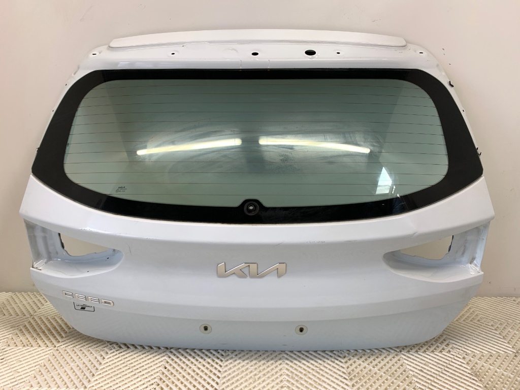 [STARK-877419] Portón trasero KIA CEED (CD) 2018-2022