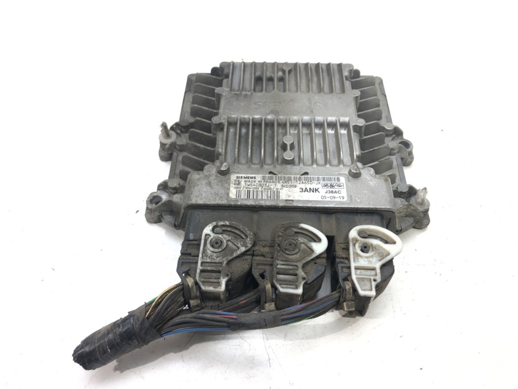 [STARK-491173] Unidad de control del motor Ford Focus II 1.8 TDCi 85 kW 5M51-12A650-JK