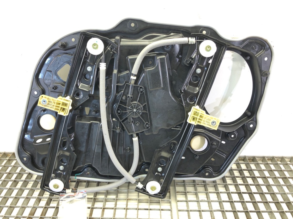 [STARK-615476] Elevalunas delantero izquierdo JEEP COMPASS (MP, M6) 2016-2022