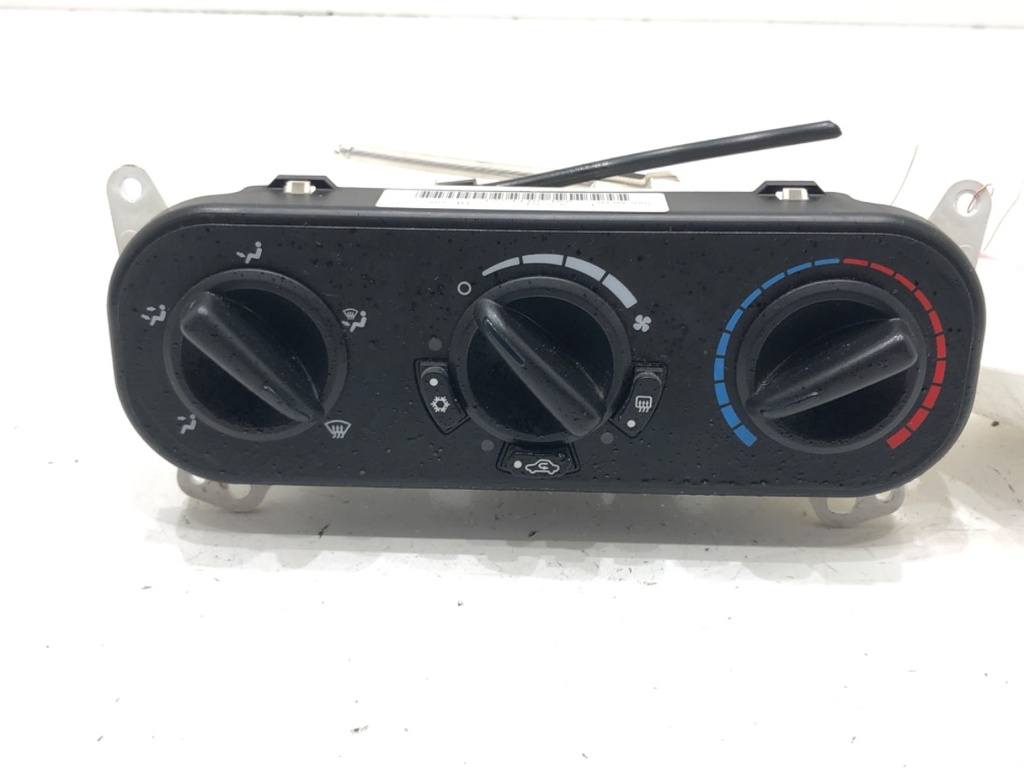 [STARK-617951] Panel de control de climatización Dodge Caliber 2006-2022