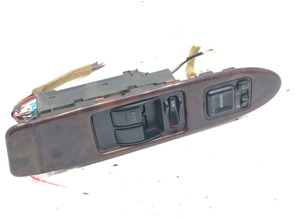 [STARK-630193] Interruptor de elevalunas HONDA ACCORD VI coupe (CG) 1997-2003 3.0 V6 24V (CG2)