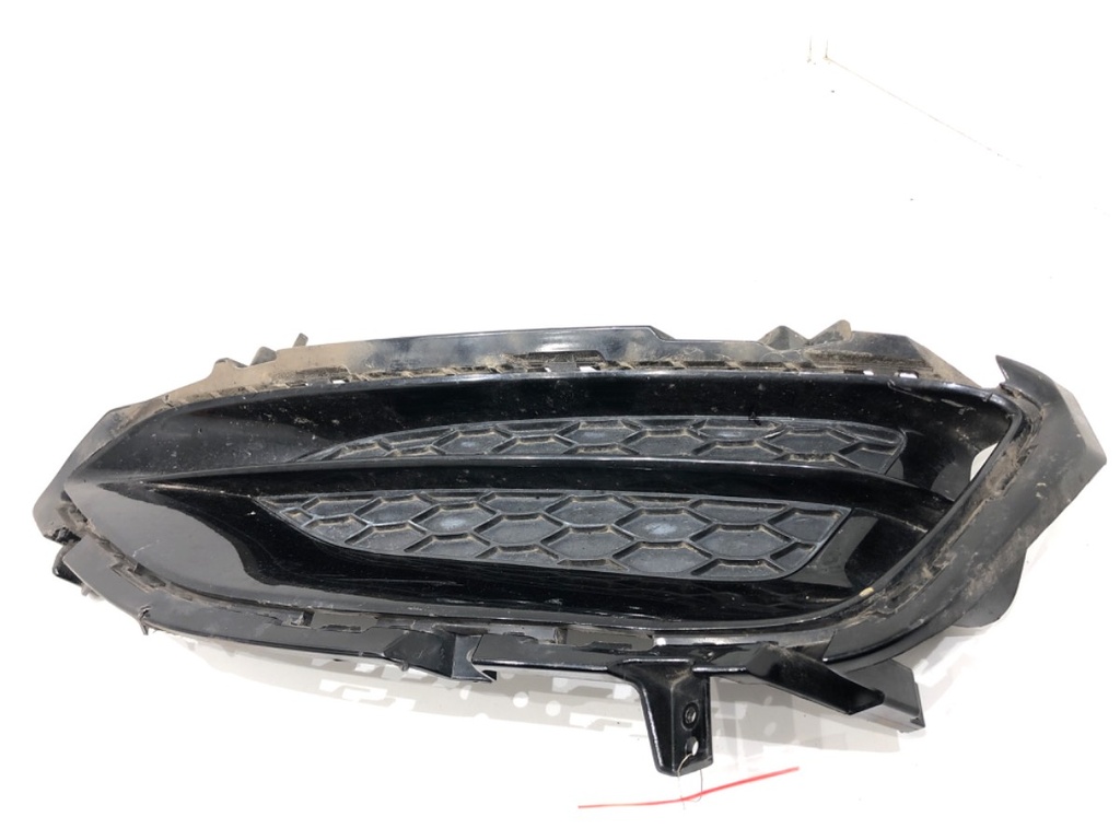 [STARK-639546] Rejilla de parachoques delantero derecho HYUNDAI i40 I Kombi Van (VF) 2011-2022