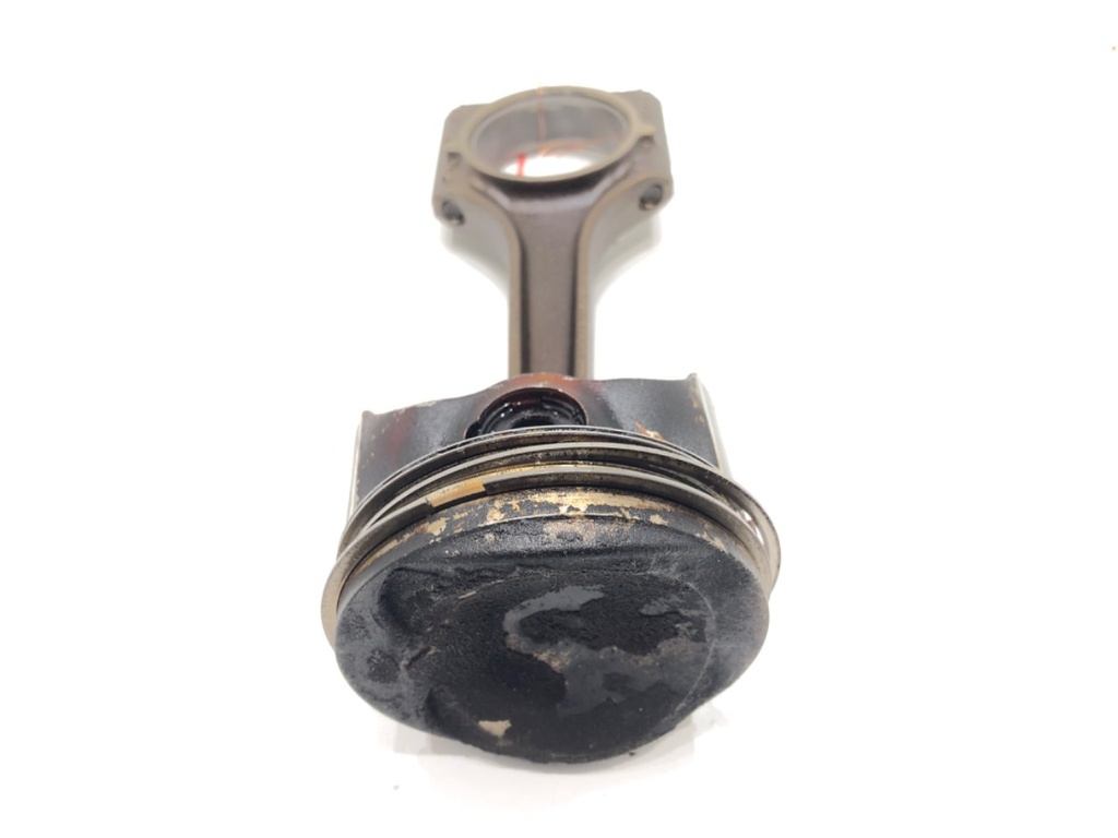 [STARK-650397] Pistón con biela Audi A4 B8 Avant 1.8 TFSI 118 kW 2007-2012