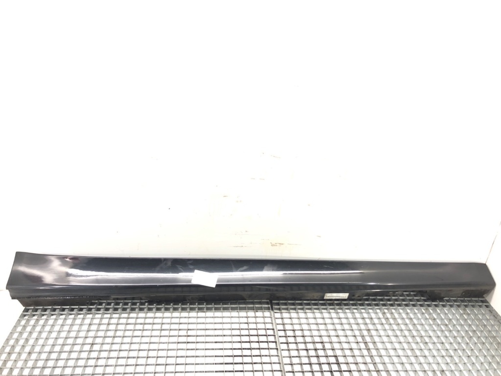[STARK-657117] Moldura de umbral derecha BMW Serie 3 Touring (F31) 2012-2019