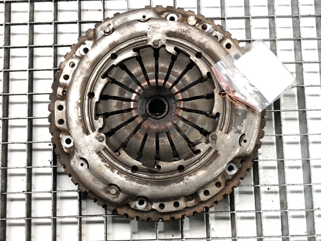 [STARK-667455] Embrague RENAULT MEGANE II (BM0/1_, CM0/1_) 1.5 dCi 2005-2008