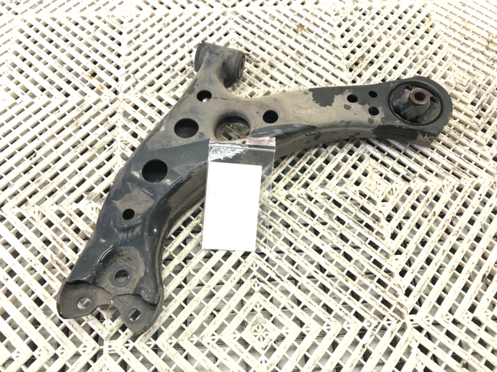 [STARK-692896] Aleta delantera derecha Toyota Corolla liftback (_E21_) 2018-2022