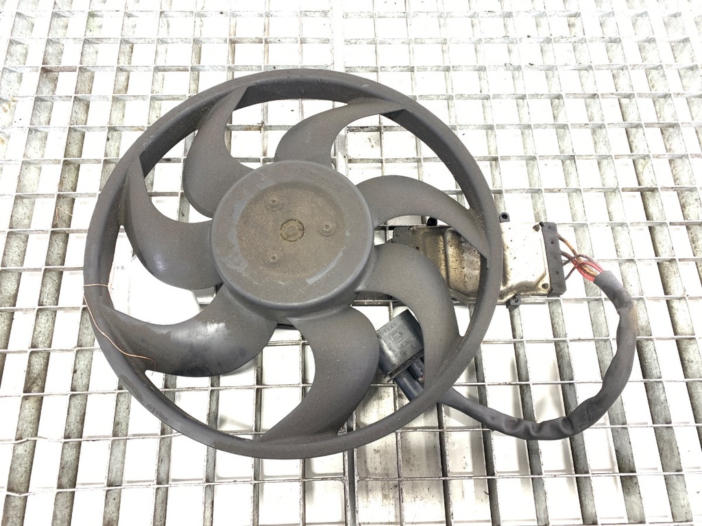 [STARK-766863] Ventilador de aire acondicionado VW Touareg (7LA, 7L6, 7L7) 2002-2013