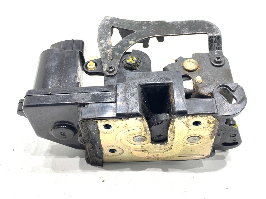 [STARK-781261] Cerradura de puerta delantera izquierda SsangYong Kyron 2005-2022