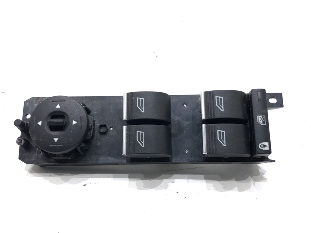 [STARK-801935] Interruptor de elevalunas Ford Kuga II (DM2) 2012-2022