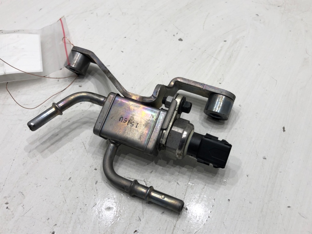 [STARK-907938] Sensor de presión de combustible Toyota Yaris Cross (MXP_) 1.5 92kW 2020-2022