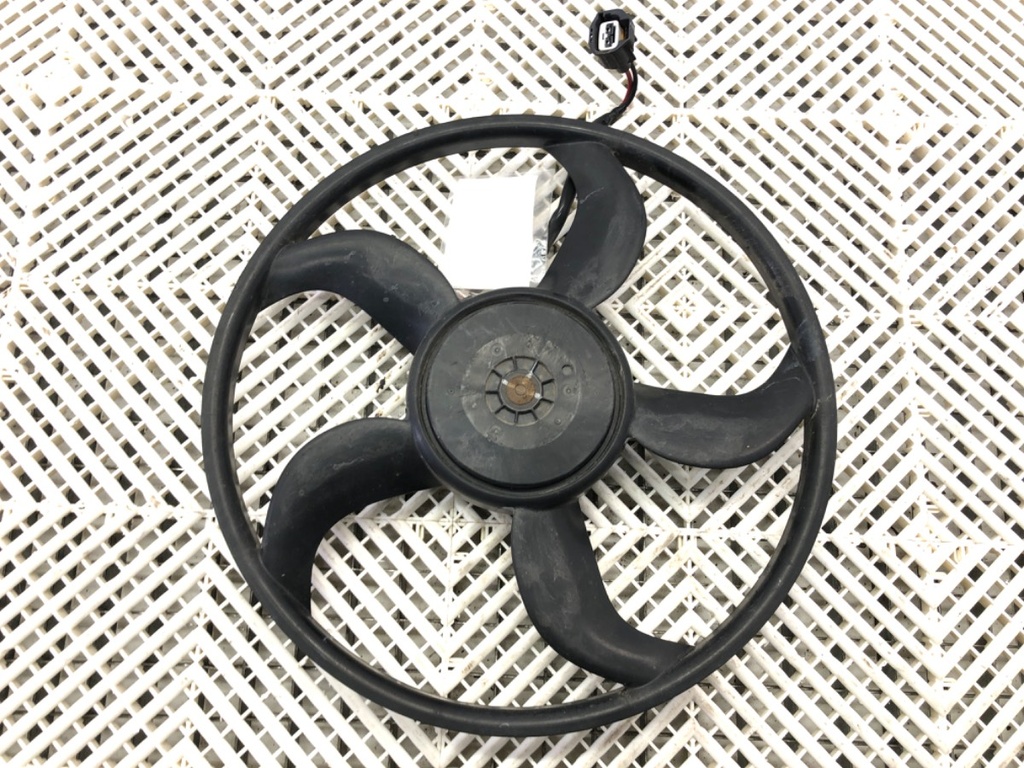 [STARK-652185] Ventilador de radiador Ford Mondeo V sedan (CD) 2.0 Hybrid 103 kW 2014-2022