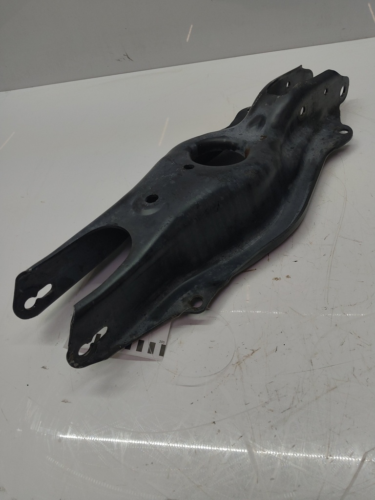[MTD-502237] Trapecio trasero derecho Mercedes E Clase W213 220d OM654 2016-2023