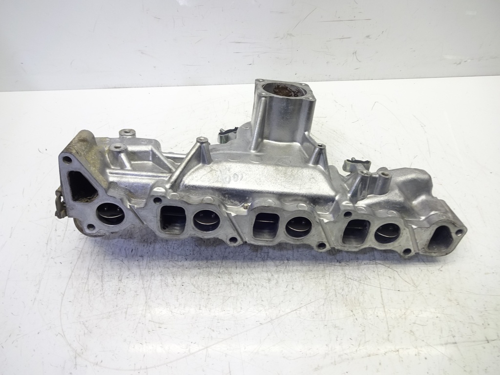 [MTD-353899] Colector de admisión Isuzu Rodeo 2.5 D 4JK1 4JK1E4C-L 2012