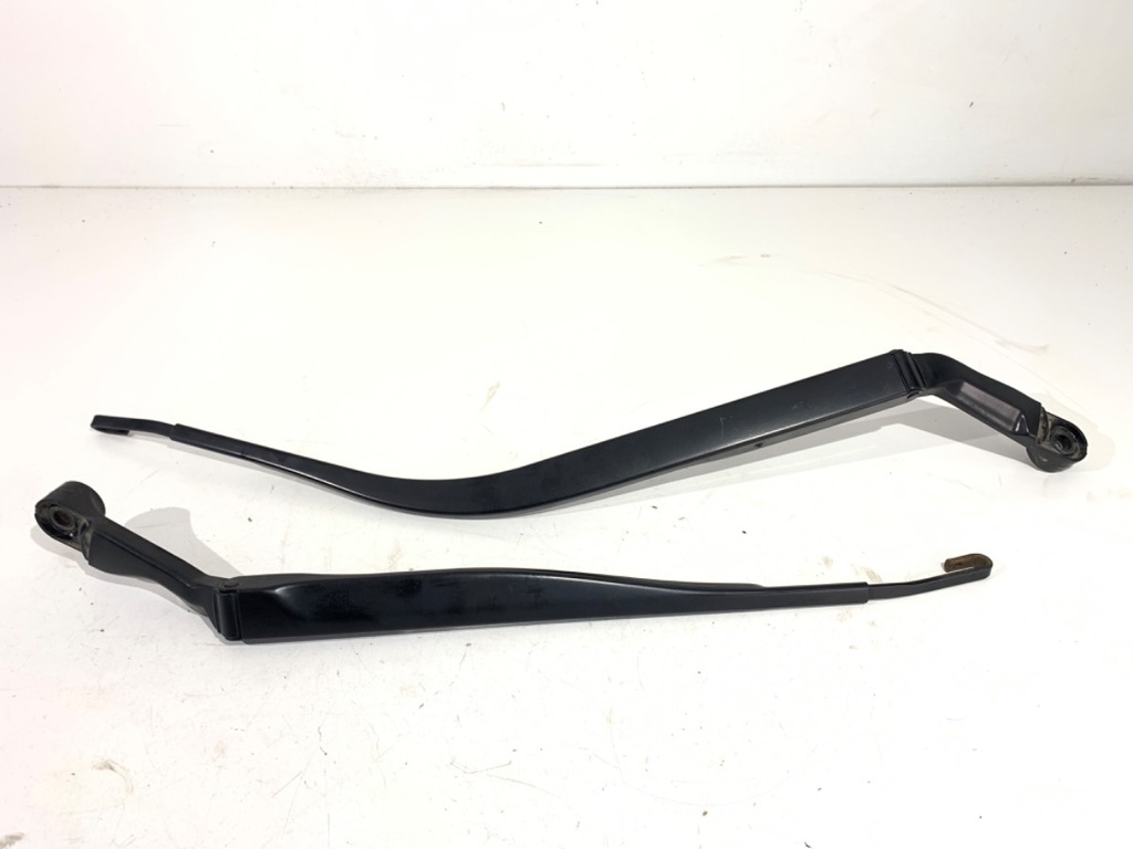[STARK-688145] Brazo limpiaparabrisas delantero INFINITI Q70 (Y51) 2013-2022