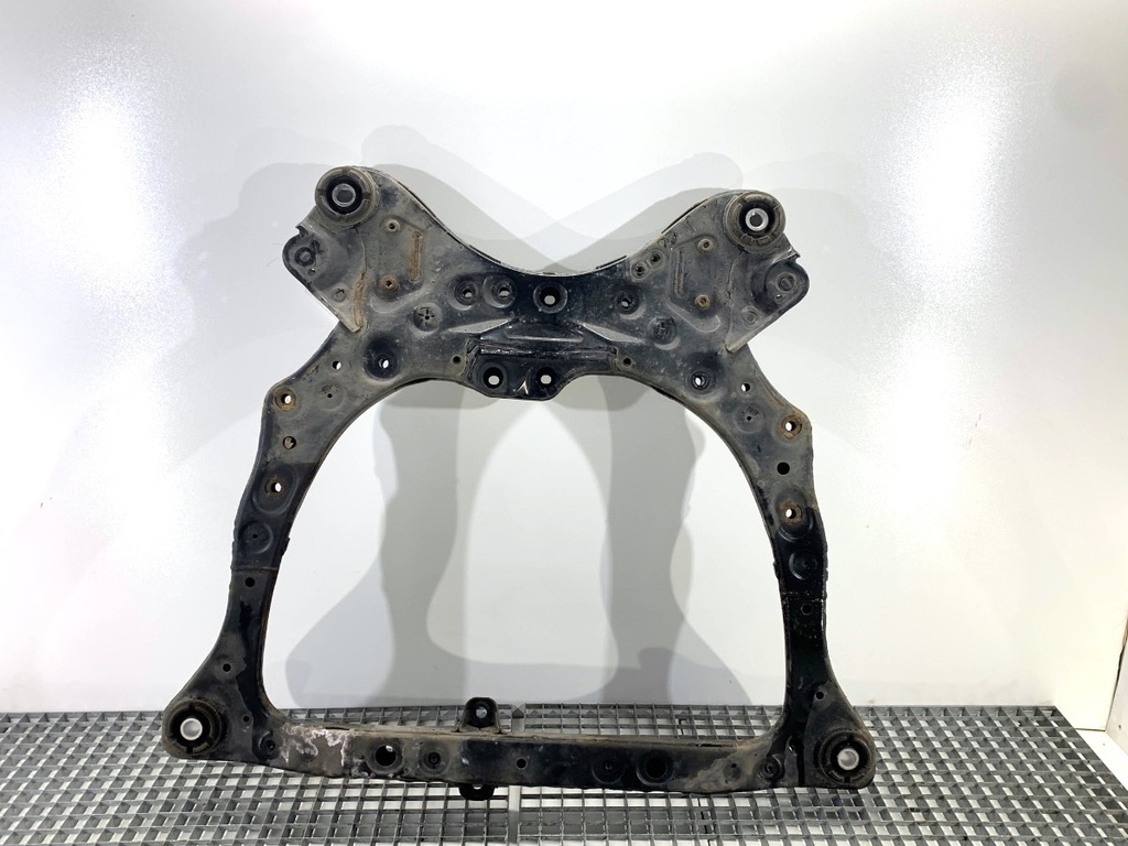 [STARK-891536] Barra de soporte de motor TOYOTA CAMRY (_V7_, _VA7_, _VH7_) 2017-2022