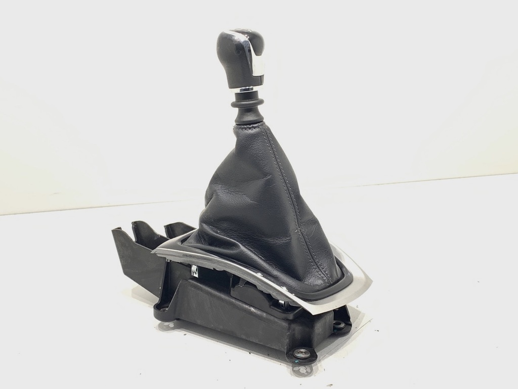[STARK-704757] Palanca de cambios NISSAN X-TRAIL III (T32_, T32R, T32RR) 2013-2022
