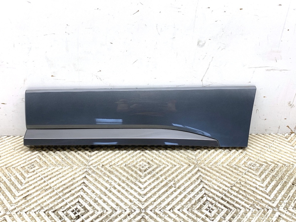 [STARK-719774] Panel de puerta trasera izquierdo CUPRA ATECA (KH7, KHP) 2018-2025