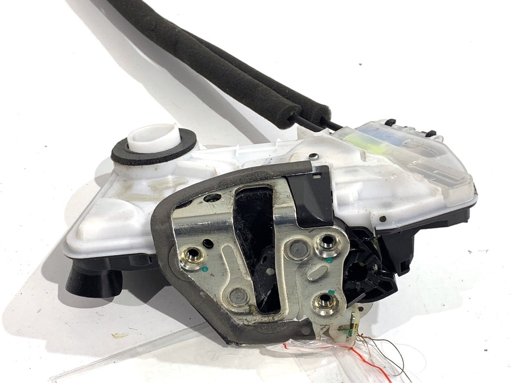[STARK-804029] Cerradura de puerta delantera izquierda Toyota C-HR (_X1_) 2016-2022