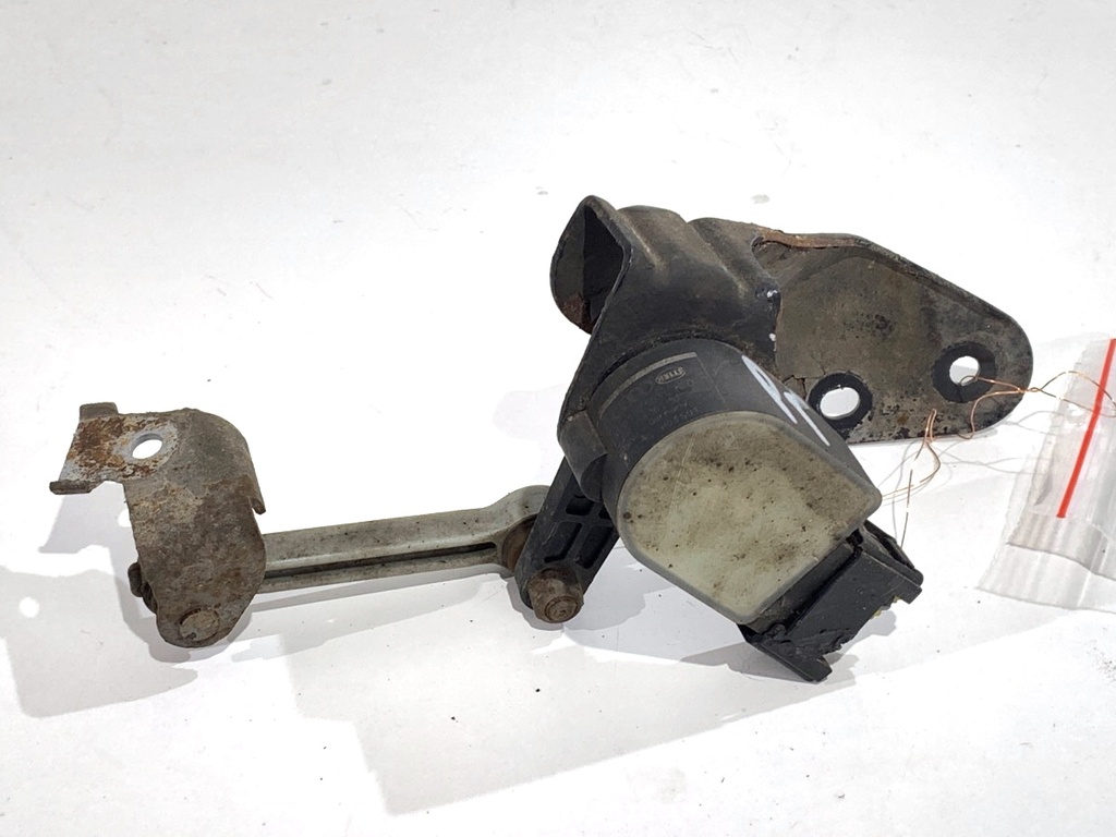 [STARK-805878] Sensor de nivel de xenón VW Phaeton (3D1, 3D2, 3D3, 3D4, 3D6, 3D7, 3D8, 3D9) 2002-2016