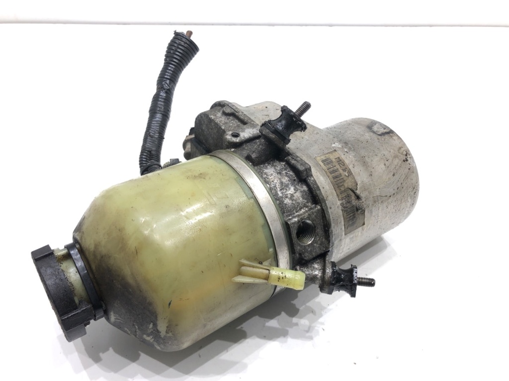 [STARK-821432] Bomba de dirección asistida OPEL ZAFIRA / ZAFIRA FAMILY B (A05) 1.6 77kW 2005-2012