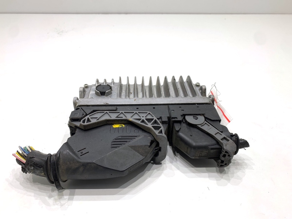 [STARK-845144] Unidad de control del motor Toyota Auris (_E18_) 1.6 (ZRE181_, ZRE185_) 97 kW 2012-2018