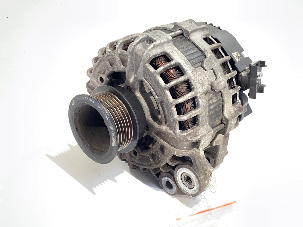[STARK-860131] Alternador VOLVO V40 liftback (525, 526) 2012-2022