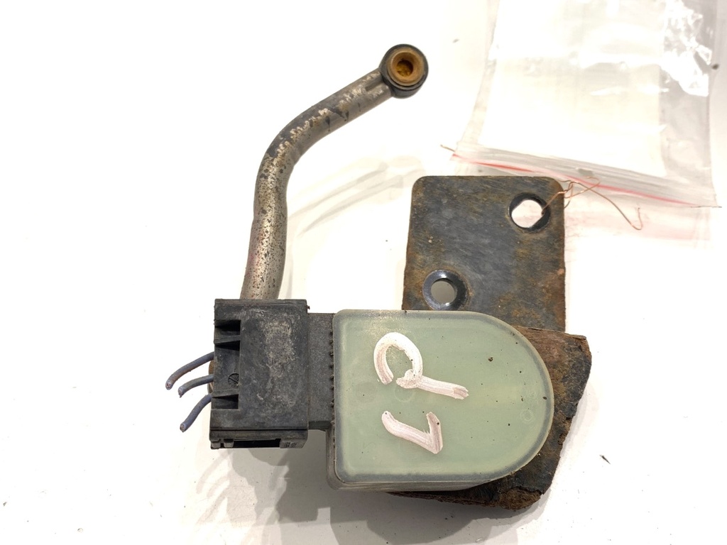 [STARK-881502] Sensor de nivel de xenón Jeep Grand Cherokee IV (WK, WK2) 2010-2022