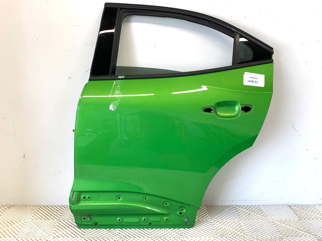[STARK-906626] Puerta trasera izquierda OPEL MOKKA 2020-2022