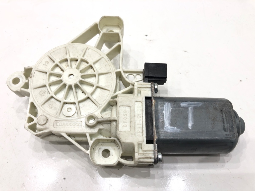 [STARK-579863] Motor de elevalunas trasero izquierdo Mercedes-Benz CLS (C257) 2017-2022