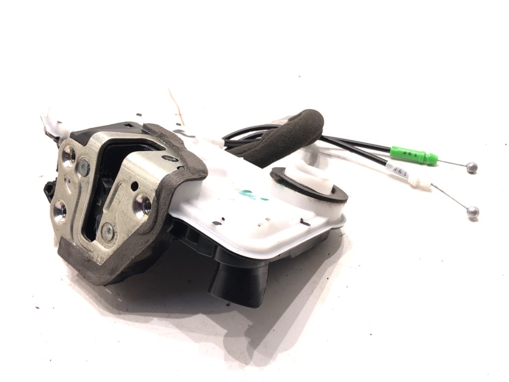 [STARK-626641] Cerradura de puerta delantera derecha Toyota Corolla sedán (_E21_) 2019-2022