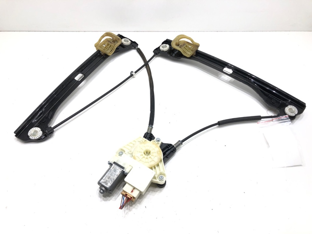 [STARK-702873] Elevador de ventana delantero derecho SKODA Rapid (NA2) 2011-2022
