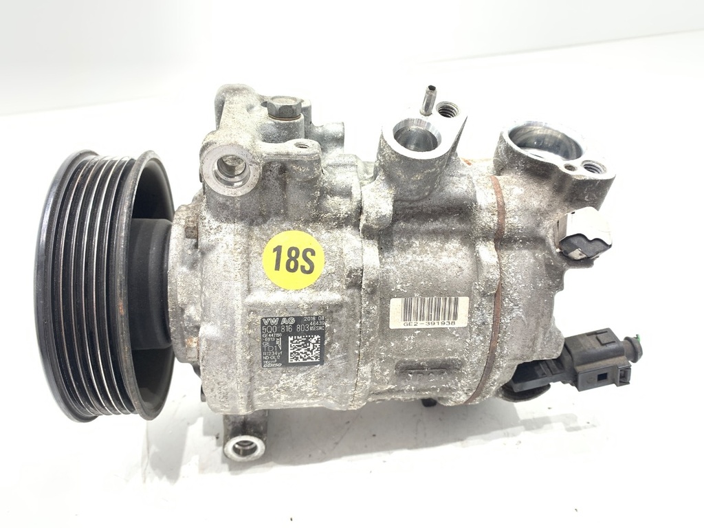 [STARK-725094] Compresor de aire acondicionado VW Golf VII (5G1, BQ1, BE1, BE2) 1.6 TDI 81 kW (110 CV)