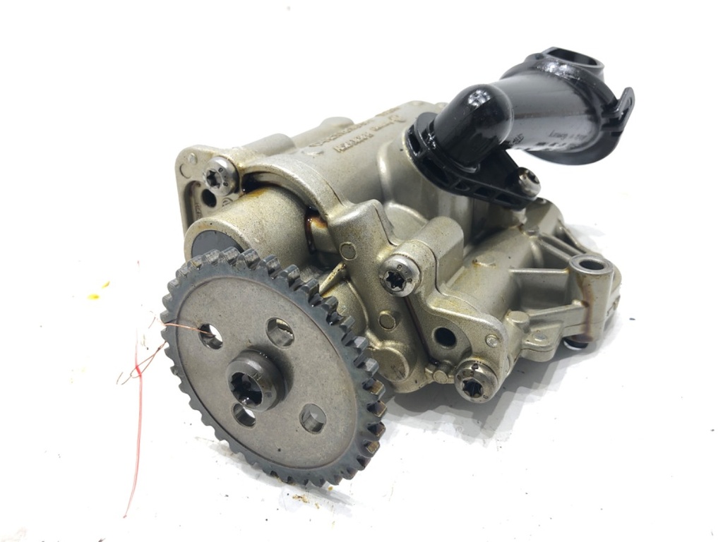 [STARK-730088] Bomba de aceite SKODA Octavia III (5E3, NL3, NR3) 1.4 TSI 110 kW 2012-2022