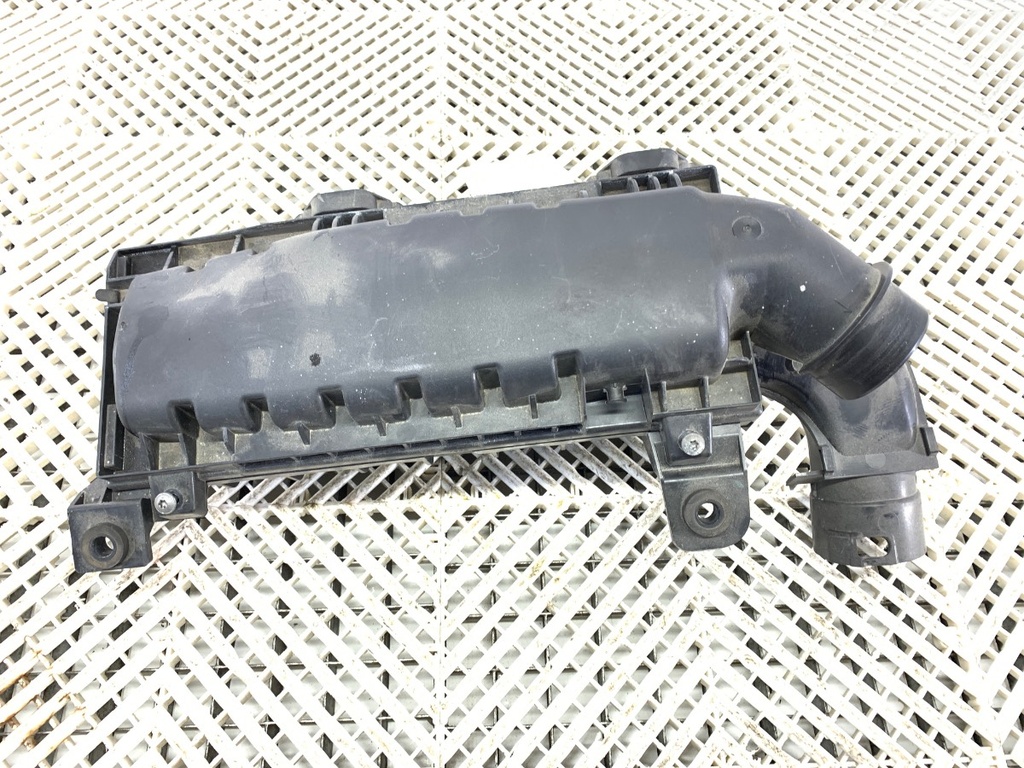 [STARK-742409] Caja de filtro de aire PEUGEOT 3008 SUV 1.2 THP/PureTech 130 96 kW 2016-2022