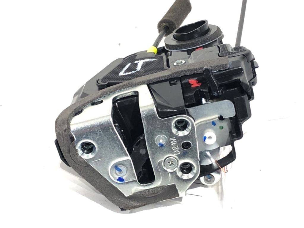[STARK-743342] Cerradura puerta trasera izquierda Toyota Corolla sedán (_E21_) 2019-2022