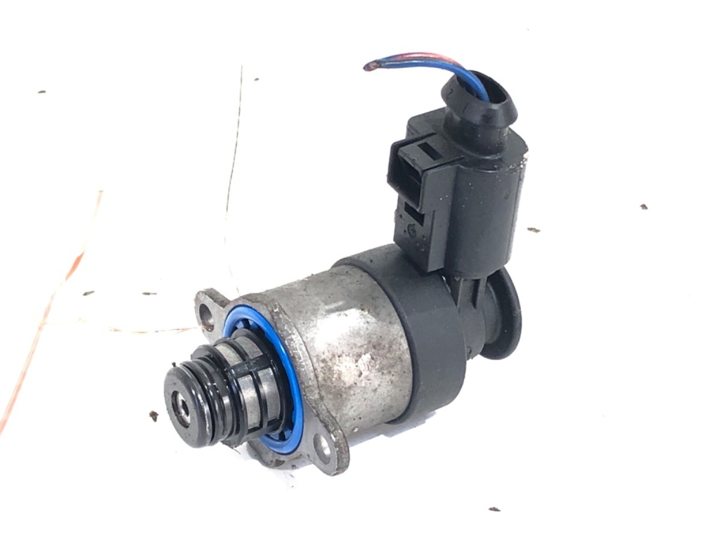 [STARK-765783] Regulador de presión de combustible SKODA RAPID (NH3, NK3, NK6) 1.6 TDI 85 kW 2015-2019