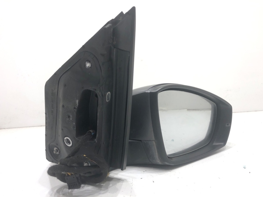 [STARK-771610] Retrovisor derecho VW Polo V (6R1, 6C1) 2009-2022